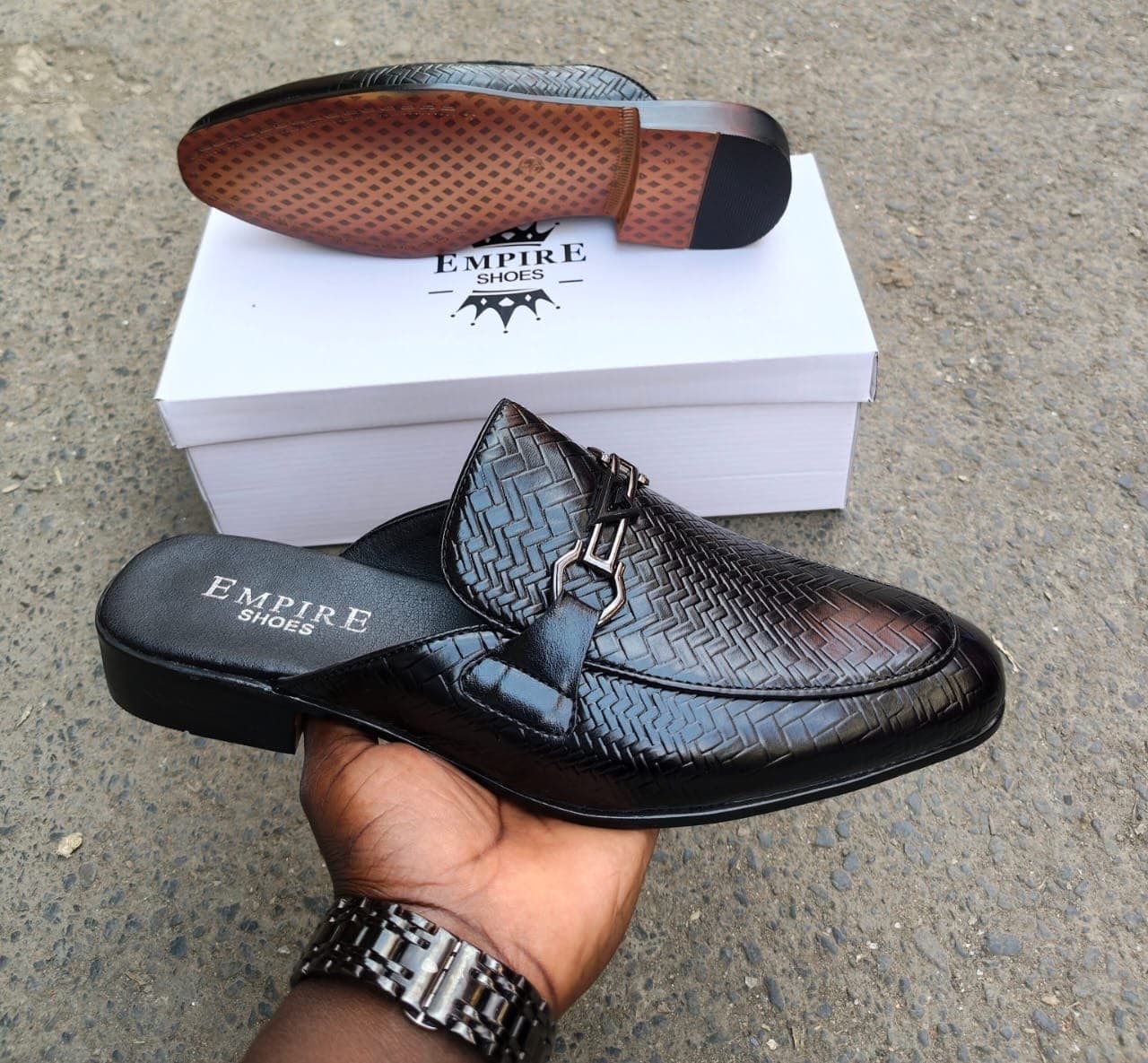 Jet Black oxford shoe for men — Black Leather Mule