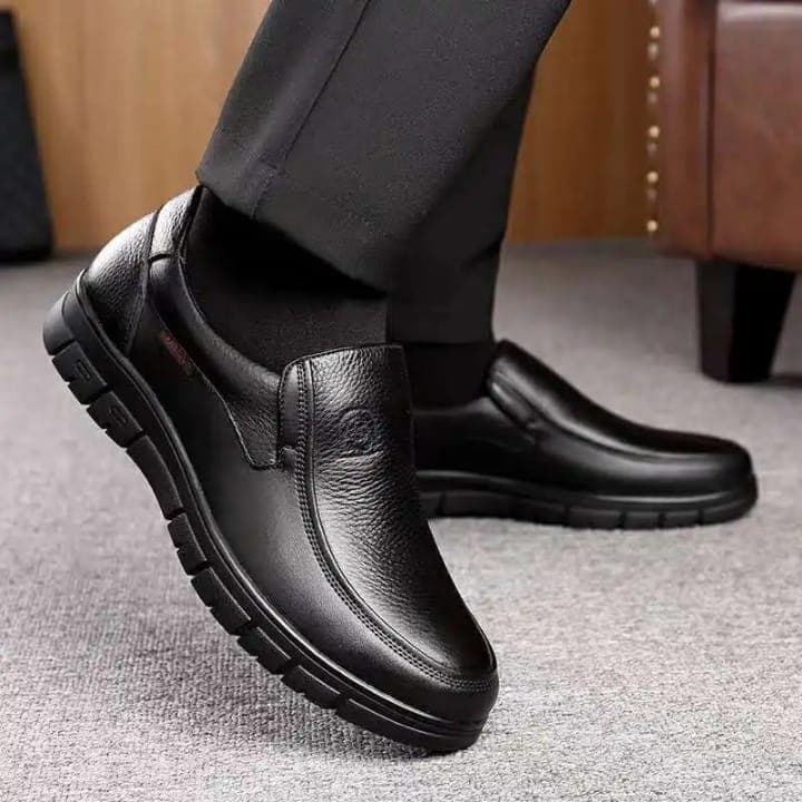 Black slip-on shoe for men — Black Slip-On Sneaker